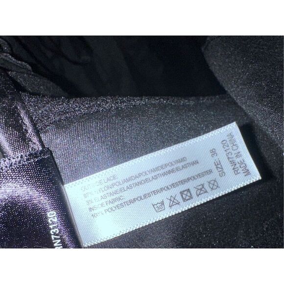 Beautiful Fredericks of Hollywood Dream Corset Size 38 / Black with floral print - Picture 7 of 7